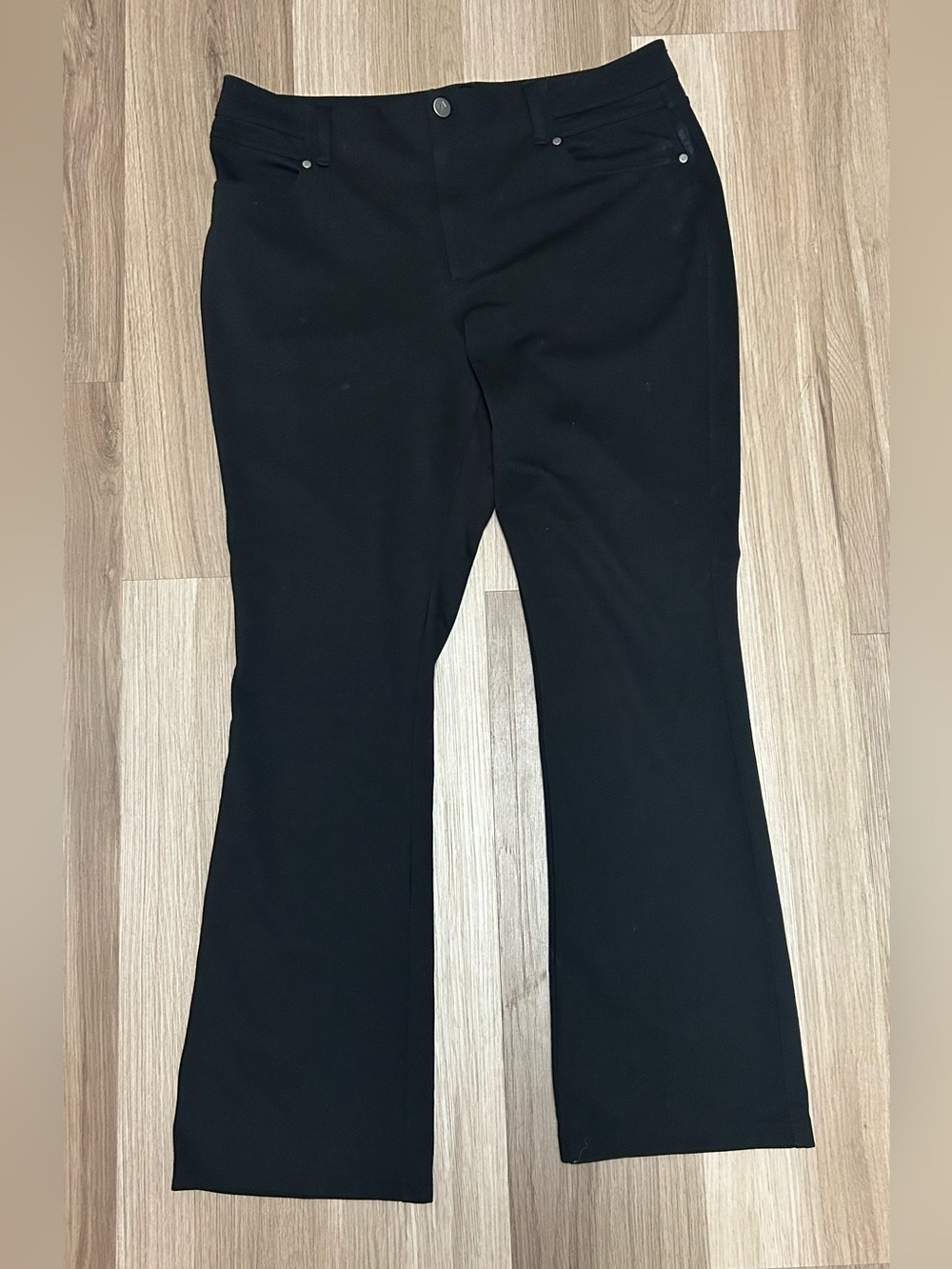 Vera Wang Black Bootcut Pants